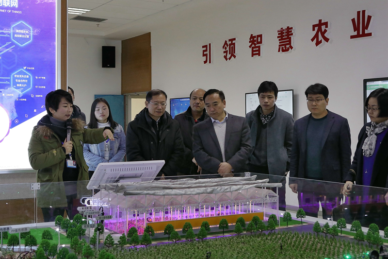 图片其版权均归原作者所有,未经许可严禁转载或建立镜像,如需转载,请与作者或本站联系