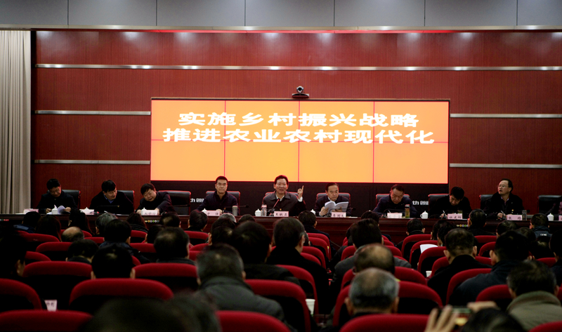图片其版权均归原作者所有,未经许可严禁转载或建立镜像,如需转载,请与作者或本站联系